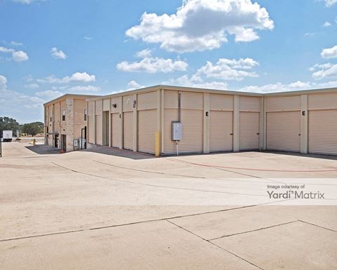 Source URL: https://cdnsc.rentcafe.com/dmslivecafe/3/1064809/1064809-1-3.jpg?width=-1&height=385&quality=80