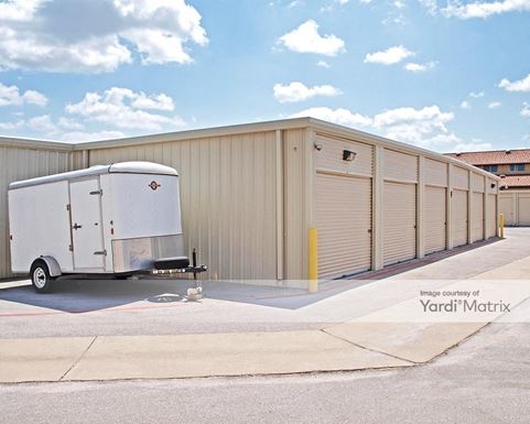 Source URL: https://cdnsc.rentcafe.com/dmslivecafe/3/1064809/1064809-1-4.jpg?width=-1&height=385&quality=80