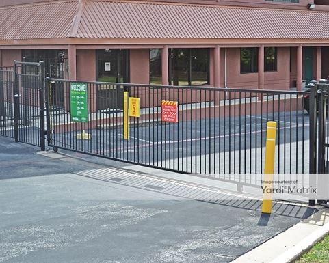 Source URL: https://cdnsc.rentcafe.com/dmslivecafe/3/1064815/1064815-1-3.jpg?width=-1&height=385&quality=80