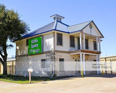 Storage Units for Rent available at 9706 Menchaca Road, Austin, TX 78748