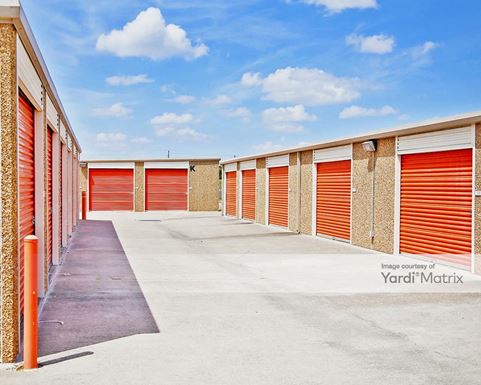 Source URL: https://cdnsc.rentcafe.com/dmslivecafe/3/1064832/1064832-1-4.jpg?width=-1&height=385&quality=80