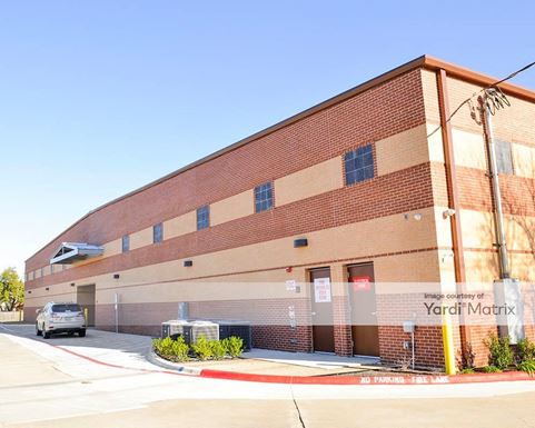 Source URL: https://cdnsc.rentcafe.com/dmslivecafe/3/1064836/1064836-1-5.jpg?width=-1&height=385&quality=80