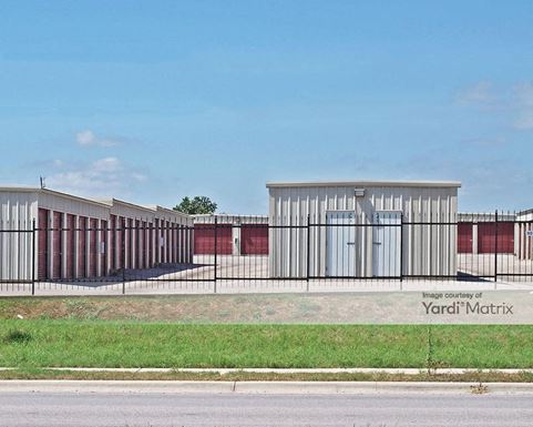 Source URL: https://cdnsc.rentcafe.com/dmslivecafe/3/1064840/1064840-1-2.jpg?width=-1&height=385&quality=80