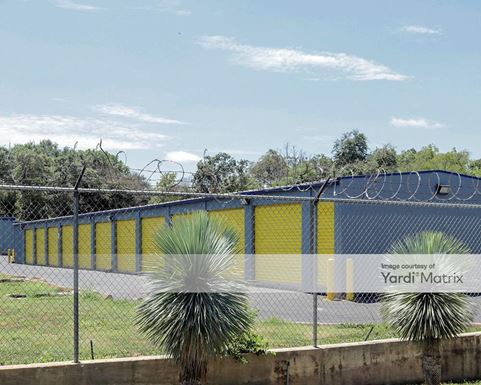 Source URL: https://cdnsc.rentcafe.com/dmslivecafe/3/1064855/1064855-1-2.jpg?width=-1&height=385&quality=80