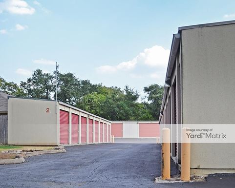 Source URL: https://cdnsc.rentcafe.com/dmslivecafe/3/1064855/1064855-1-4.jpg?width=-1&height=385&quality=80