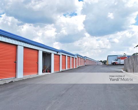 Source URL: https://cdnsc.rentcafe.com/dmslivecafe/3/1064860/1064860-1-3.jpg?width=-1&height=385&quality=80