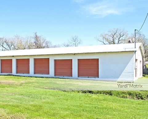 Source URL: https://cdnsc.rentcafe.com/dmslivecafe/3/1064864/1064864-1-3.jpg?width=-1&height=385&quality=80