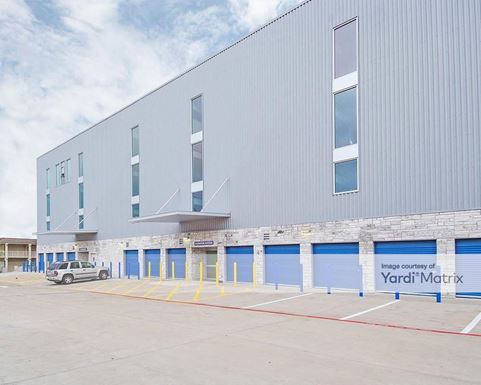 Source URL: https://cdnsc.rentcafe.com/dmslivecafe/3/1064866/1064866-1-2.jpg?width=-1&height=385&quality=80