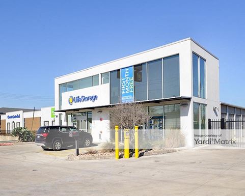 Source URL: https://cdnsc.rentcafe.com/dmslivecafe/3/1064872/1064872-1-4.jpg?width=-1&height=385&quality=80