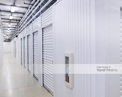 Source URL: https://cdnsc.rentcafe.com/dmslivecafe/3/1064872/1064872-1-5.jpg?width=-1&height=385&quality=80