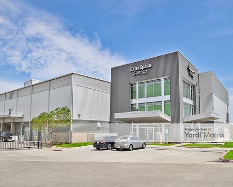 Source URL: https://cdnsc.rentcafe.com/dmslivecafe/3/1064876/1064876-1-5.jpg?width=-1&height=385&quality=80