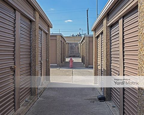 Source URL: https://cdnsc.rentcafe.com/dmslivecafe/3/1064889/1064889-1-3.jpg?width=-1&height=385&quality=80