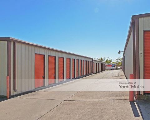 Source URL: https://cdnsc.rentcafe.com/dmslivecafe/3/1064891/1064891-1-5.jpg?width=-1&height=385&quality=80