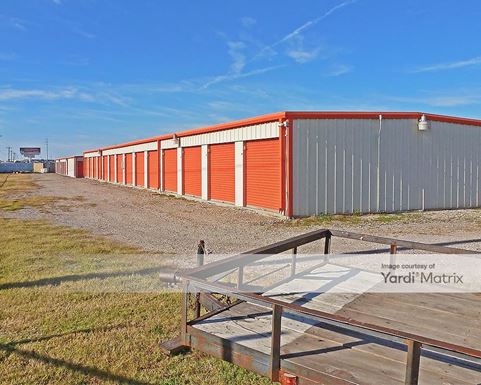 Source URL: https://cdnsc.rentcafe.com/dmslivecafe/3/1064893/1064893-1-3.jpg?width=-1&height=385&quality=80