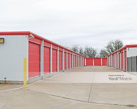 Source URL: https://cdnsc.rentcafe.com/dmslivecafe/3/1064908/1064908-1-4.jpg?width=-1&height=385&quality=80