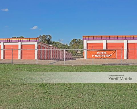 Source URL: https://cdnsc.rentcafe.com/dmslivecafe/3/1064917/1064917-1-4.jpg?width=-1&height=385&quality=80