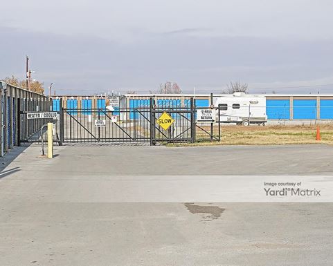 Source URL: https://cdnsc.rentcafe.com/dmslivecafe/3/1064929/1064929-1-2.jpg?width=-1&height=385&quality=80