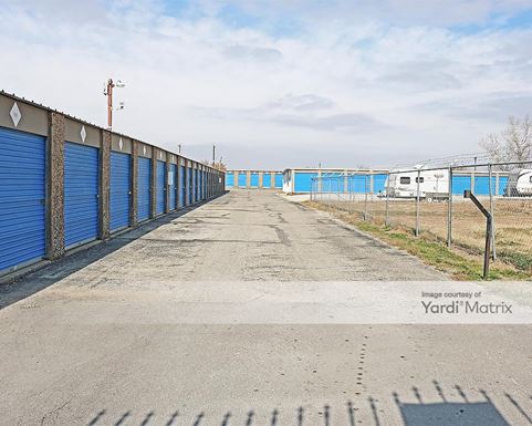 Source URL: https://cdnsc.rentcafe.com/dmslivecafe/3/1064929/1064929-1-5.jpg?width=-1&height=385&quality=80