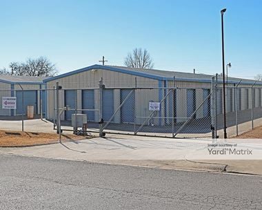 Storage Units for Rent available at 424 Wicker Way, Burleson, TX 76028