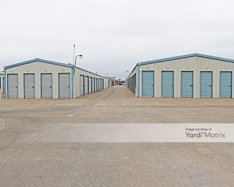 Source URL: https://cdnsc.rentcafe.com/dmslivecafe/3/1064939/1064939-1-3.jpg?width=-1&height=385&quality=80