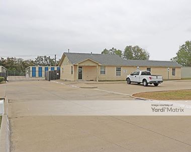 Storage Units for Rent available at 3509 Post Oak Blvd, Euless, TX 76040
