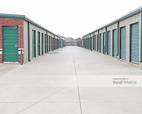 Source URL: https://cdnsc.rentcafe.com/dmslivecafe/3/1064947/1064947-1-3.jpg?width=-1&height=385&quality=80