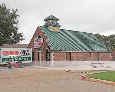 Storage Units for Rent available at 904 Grapevine Hwy, Hurst, TX 76054
