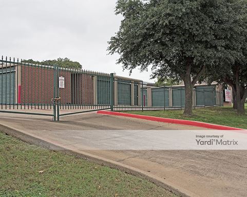 Source URL: https://cdnsc.rentcafe.com/dmslivecafe/3/1064957/1064957-1-2.jpg?width=-1&height=385&quality=80