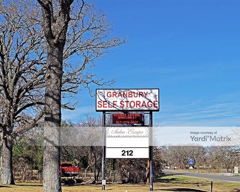 Source URL: https://cdnsc.rentcafe.com/dmslivecafe/3/1064962/1064962-1-2.jpg?width=-1&height=385&quality=80