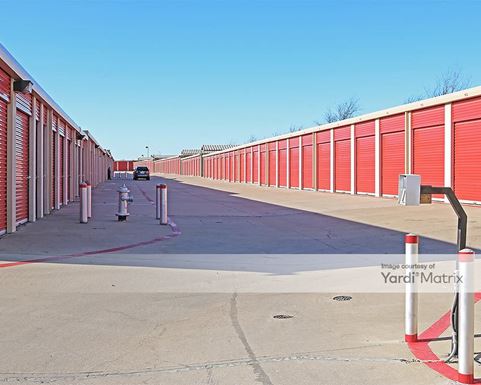 Source URL: https://cdnsc.rentcafe.com/dmslivecafe/3/1064971/1064971-1-4.jpg?width=-1&height=385&quality=80