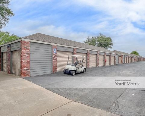 Source URL: https://cdnsc.rentcafe.com/dmslivecafe/3/1064972/1064972-1-3.jpg?width=-1&height=385&quality=80