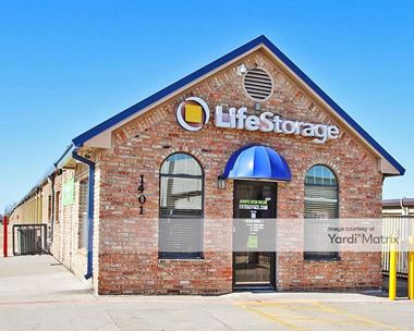 Image for Extra Space Storage - 1401 Blue Danube, Arlington, TX