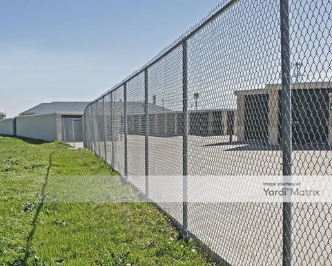 Source URL: https://cdnsc.rentcafe.com/dmslivecafe/3/1064981/1064981-1-2.jpg?width=-1&height=385&quality=80