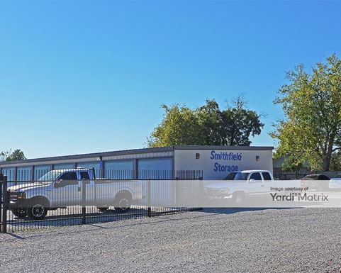 Source URL: https://cdnsc.rentcafe.com/dmslivecafe/3/1064984/1064984-1-2.jpg?width=-1&height=385&quality=80