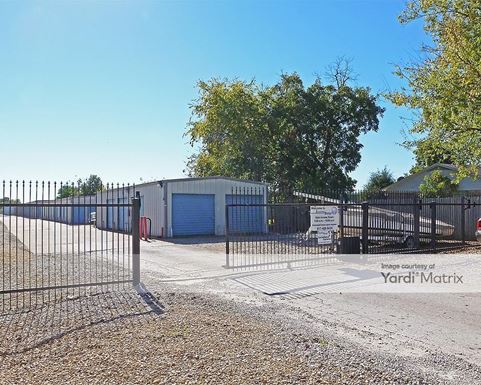 Source URL: https://cdnsc.rentcafe.com/dmslivecafe/3/1064984/1064984-1-3.jpg?width=-1&height=385&quality=80