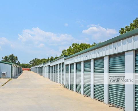 Source URL: https://cdnsc.rentcafe.com/dmslivecafe/3/1064988/1064988-1-2.jpg?width=-1&height=385&quality=80