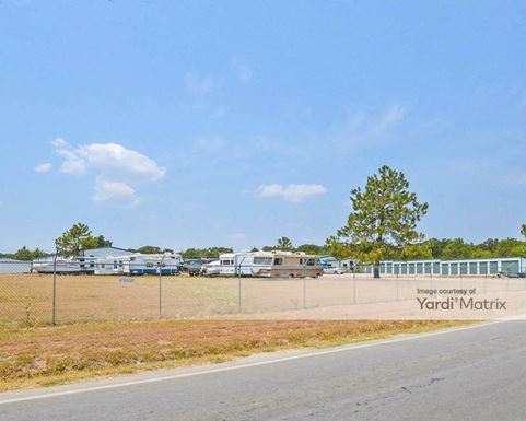 Source URL: https://cdnsc.rentcafe.com/dmslivecafe/3/1064988/1064988-1-3.jpg?width=-1&height=385&quality=80