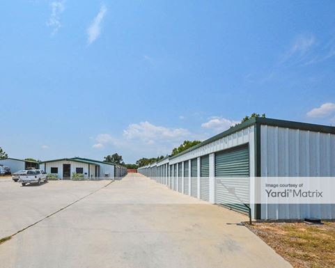 Source URL: https://cdnsc.rentcafe.com/dmslivecafe/3/1064988/1064988-1-4.jpg?width=-1&height=385&quality=80