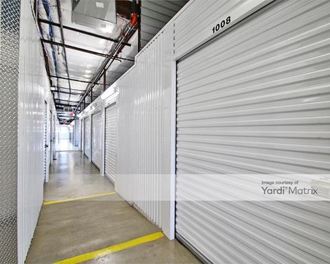 Source URL: https://cdnsc.rentcafe.com/dmslivecafe/3/1065014/1065014-1-5.jpg?width=-1&height=385&quality=80