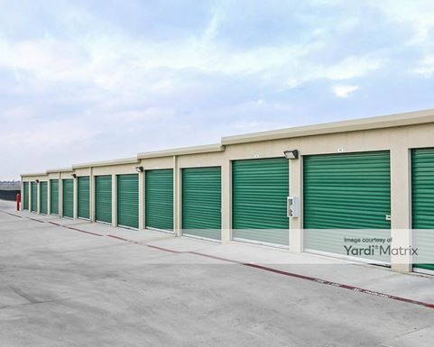 Source URL: https://cdnsc.rentcafe.com/dmslivecafe/3/1065016/1065016-1-2.jpg?width=-1&height=385&quality=80