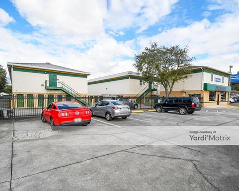 Source URL: https://cdnsc.rentcafe.com/dmslivecafe/3/1065046/1065046-1-3.jpg?width=-1&height=385&quality=80