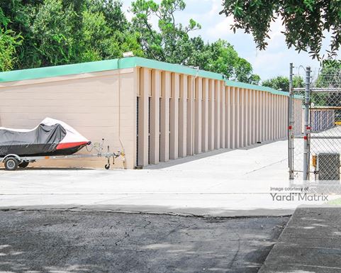 Source URL: https://cdnsc.rentcafe.com/dmslivecafe/3/1065080/1065080-1-4.jpg?width=-1&height=385&quality=80