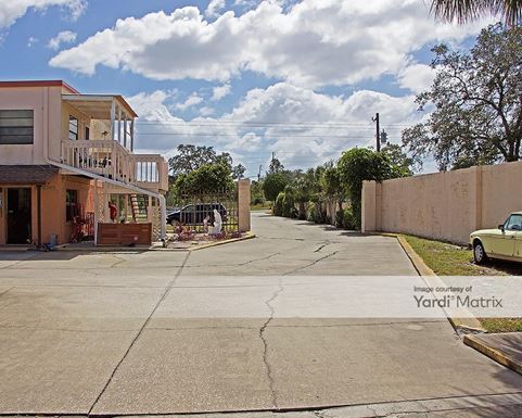 Source URL: https://cdnsc.rentcafe.com/dmslivecafe/3/1065082/1065082-1-5.jpg?width=-1&height=385&quality=80