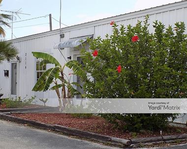 Storage Units for Rent available at 2114 Combee Road South, Lakeland, FL 33801