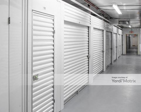 Source URL: https://cdnsc.rentcafe.com/dmslivecafe/3/1065090/1065090-1-4.jpg?width=-1&height=385&quality=80