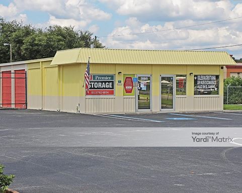 Source URL: https://cdnsc.rentcafe.com/dmslivecafe/3/1065106/1065106-1-2.jpg?width=-1&height=385&quality=80