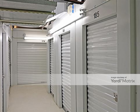 Source URL: https://cdnsc.rentcafe.com/dmslivecafe/3/1065109/1065109-1-5.jpg?width=-1&height=385&quality=80
