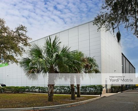 Source URL: https://cdnsc.rentcafe.com/dmslivecafe/3/1065148/1065148-1-5.jpg?width=-1&height=385&quality=80