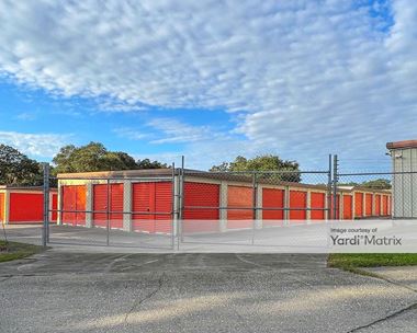Storage Units for Rent available at 21901 US Highway 441, Mount Dora, FL 32757