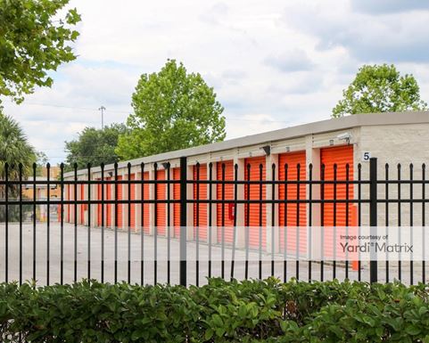 Source URL: https://cdnsc.rentcafe.com/dmslivecafe/3/1065162/1065162-1-3.jpg?width=-1&height=385&quality=80